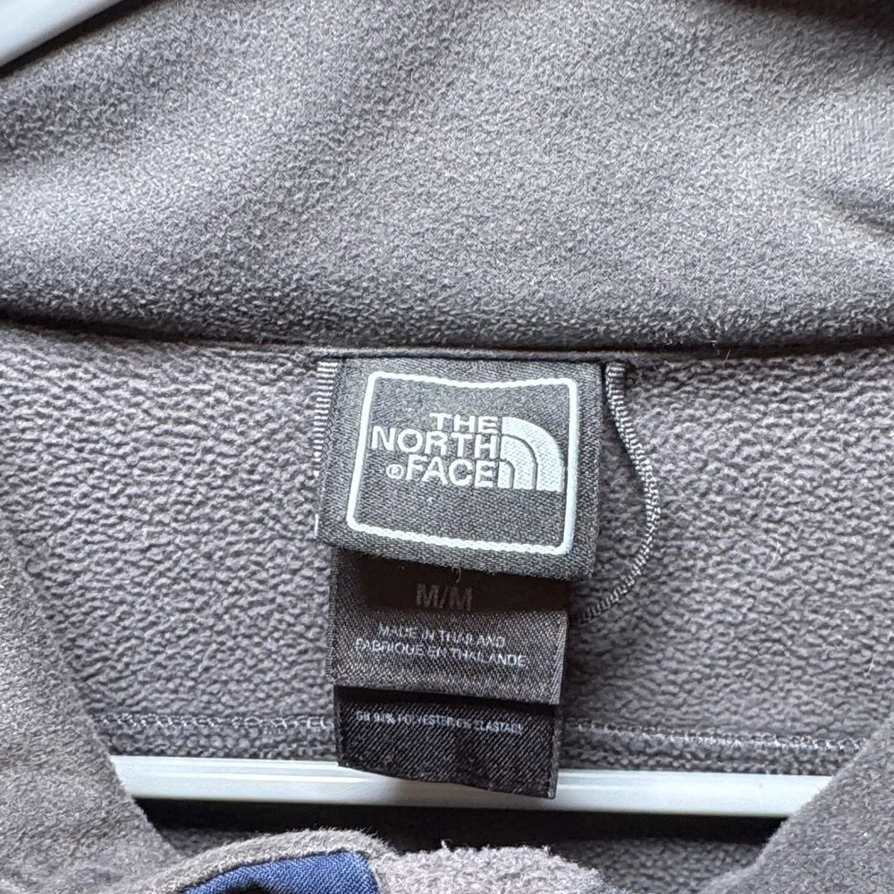 The North Face APEX Men's windbreaker Jacket dark blue